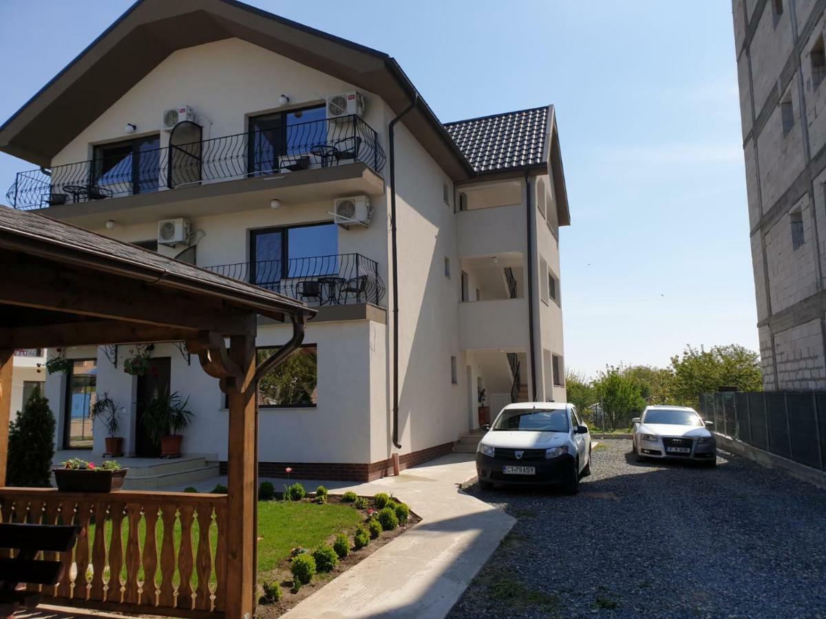 Vila Yna Năvodari Exterior foto